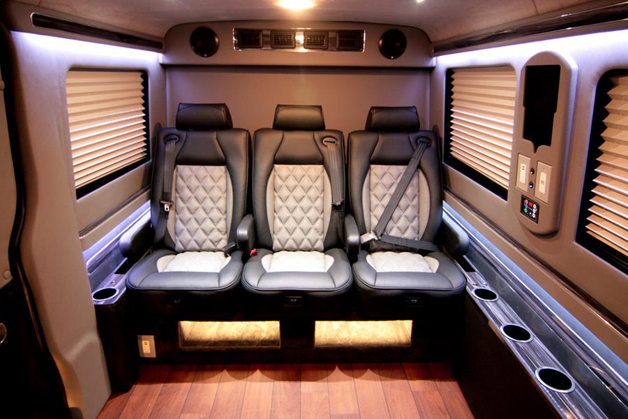 luxury family vans 