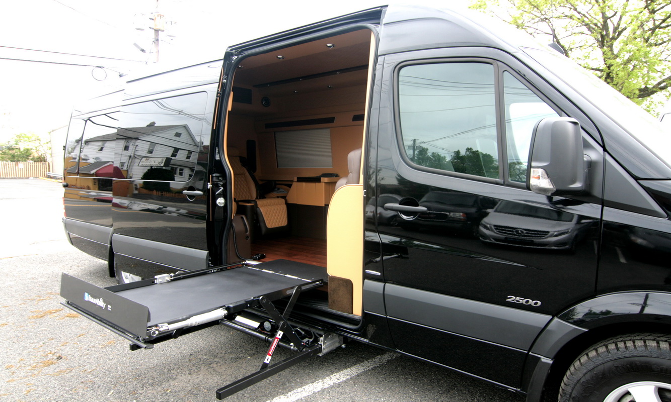 luxury wheelchair accessible vans