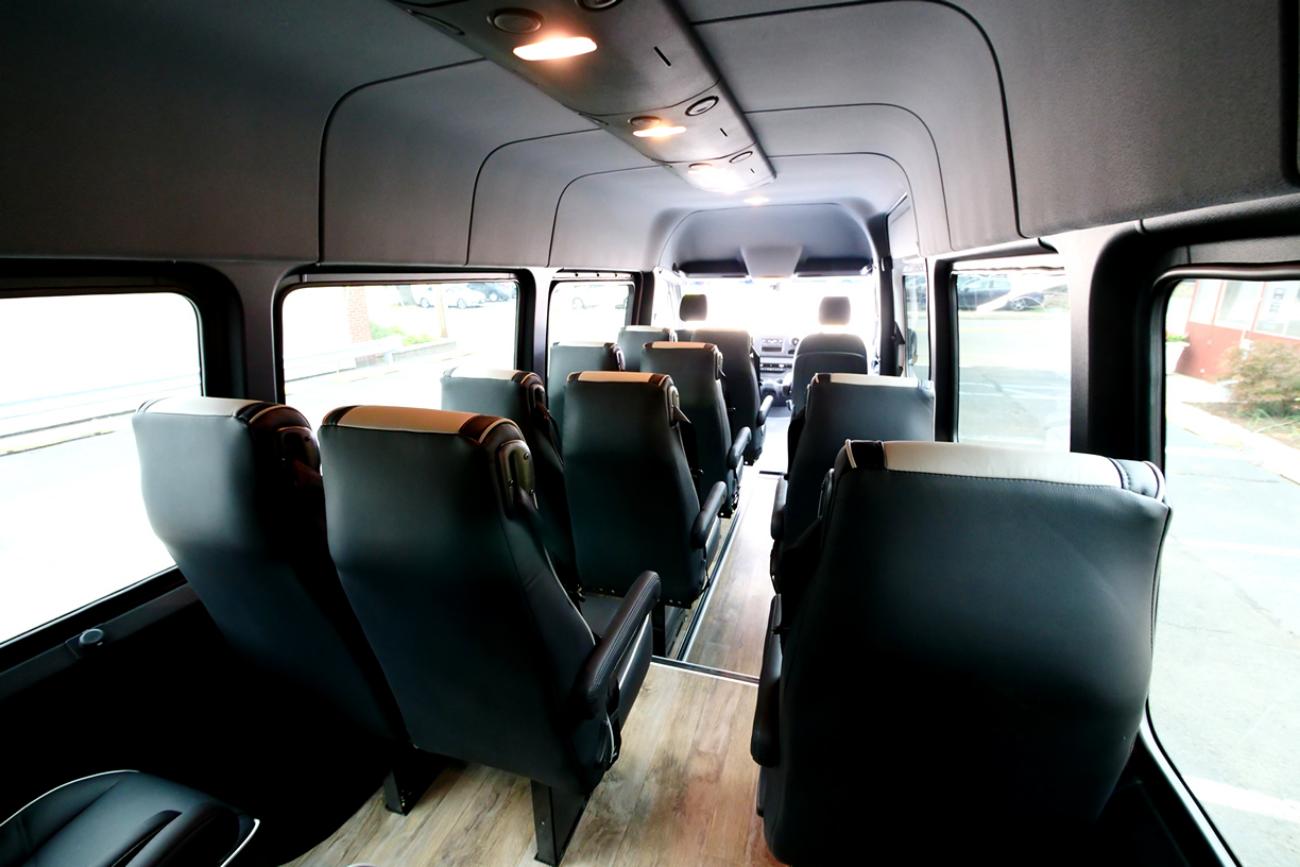 HQ – Coachliner Edition / 14 Passengers Shuttle Bus - SOLD