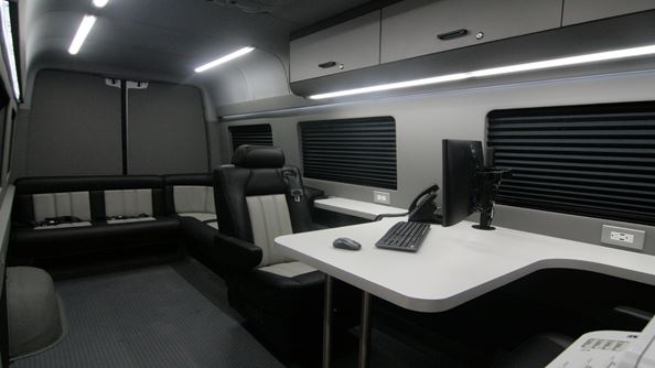 mercedes sprinter mobile office